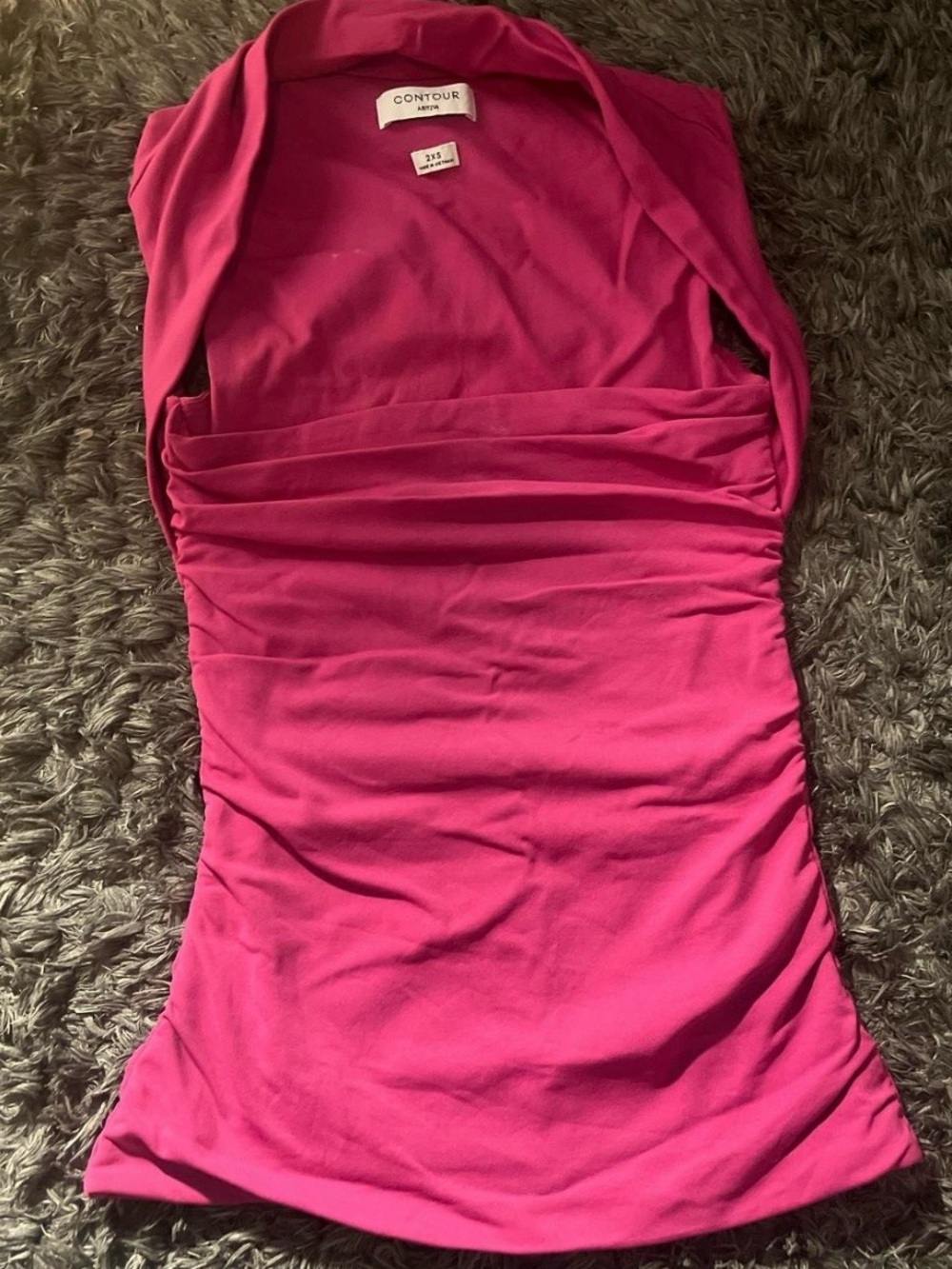 Aritzia Babaton Contour Flourish Top in pink